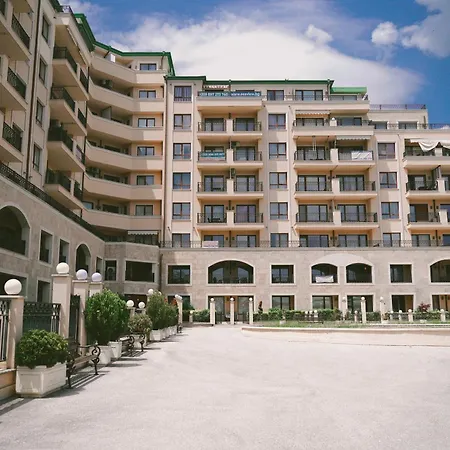 Golden Sands-beachfront Of Your Dreams Apartamento