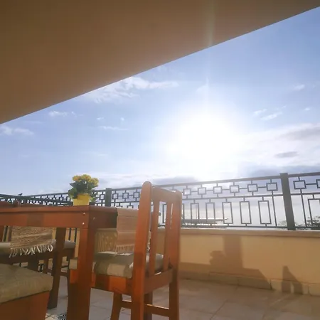 Golden Sands-beachfront Of Your Dreams *