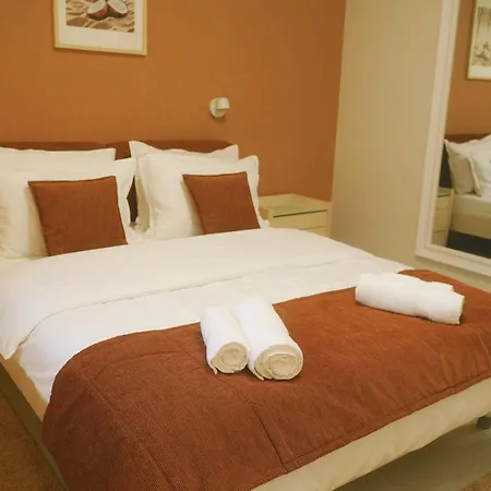 Golden Sands-beachfront Of Your Dreams